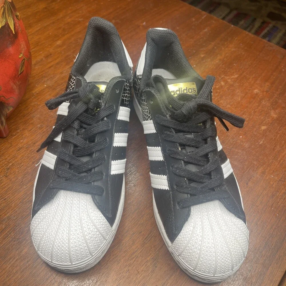 adidas these sneakers